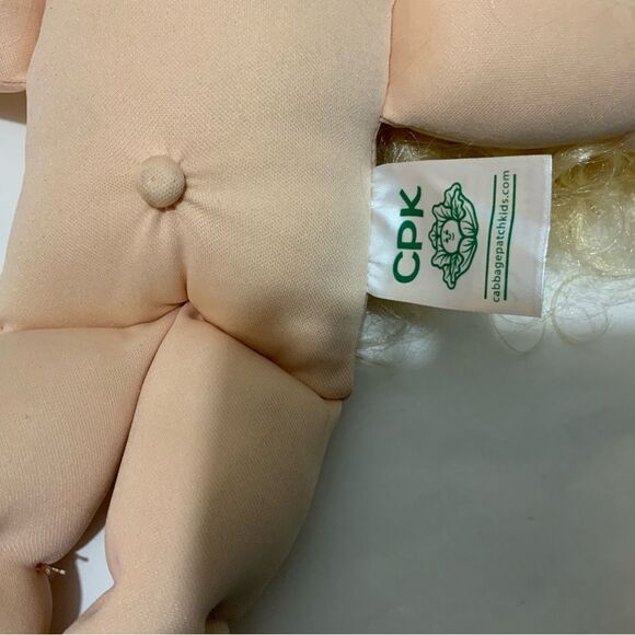 Cabbage Patch Kid Doll Long Blonde Hair Green Eyes Clean - Picture 6 of 12